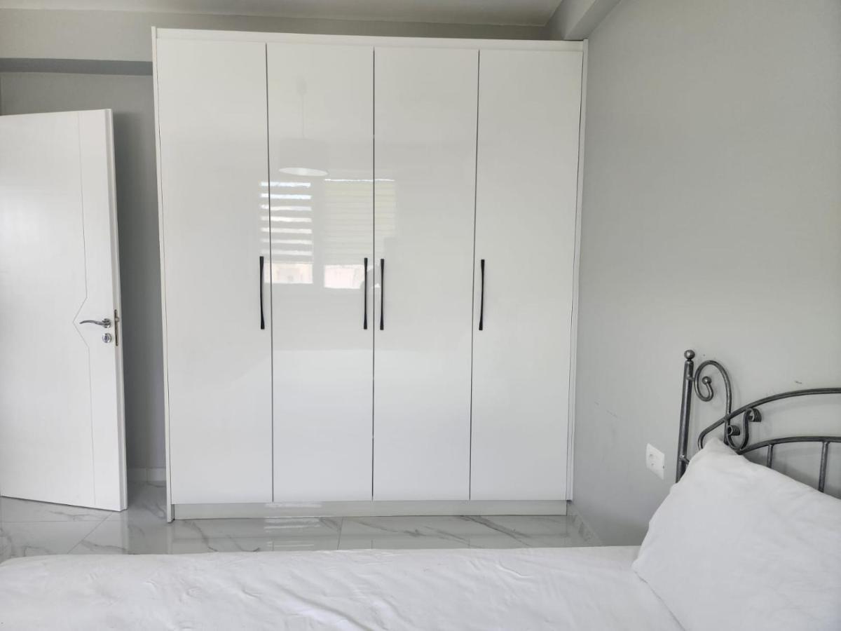 Amazing Sea View Apartment Sarandë Exteriér fotografie